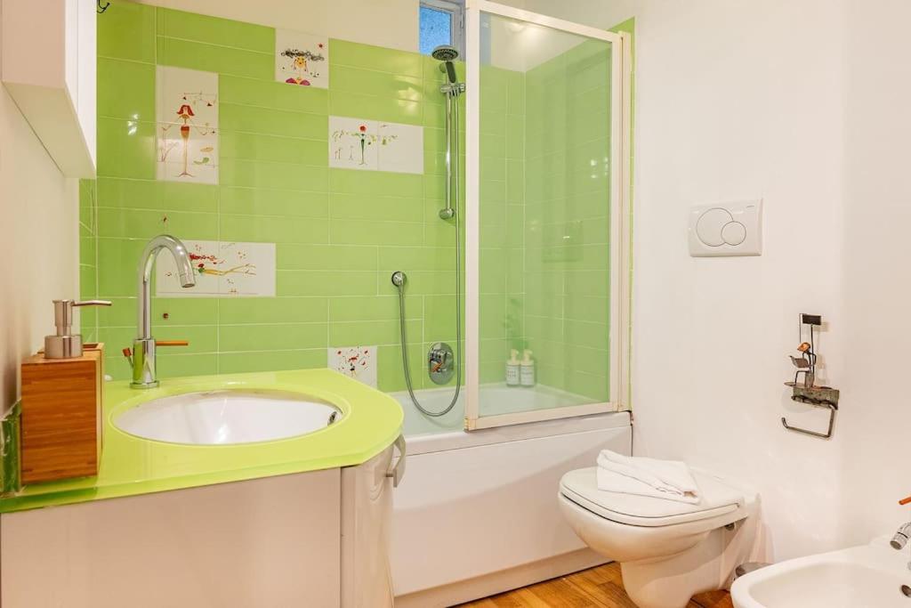 Ferienwohnung Guest Planet - Grazioso Bilocale Bande Nere M1 Mailand Exterior foto